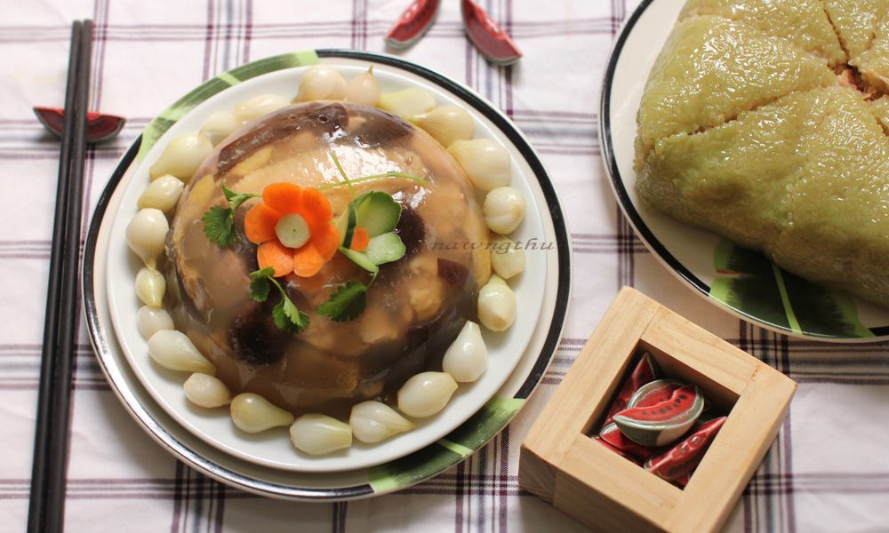 Nấu thịt đông - món ăn truyền thống ngon đãi khách