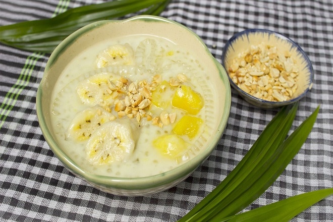 Chè chuối bột báng