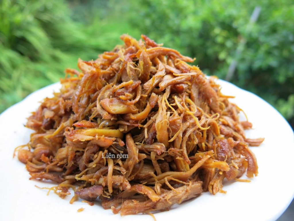 Ức gà phi lê xé chiên nước mắm